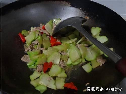 减肥晚餐吃佛手瓜,佛手瓜晚餐助你健康减肥新体验”