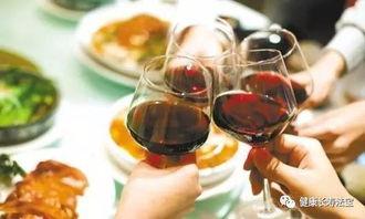 喝酒别吃瓜,健康饮酒新主张