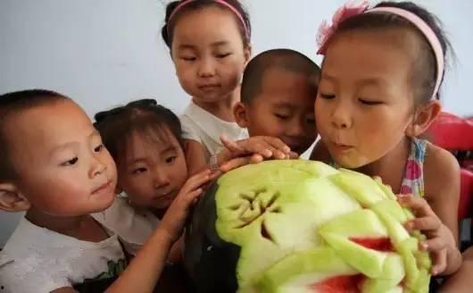 啃秋几点吃瓜,揭秘最佳吃瓜时间