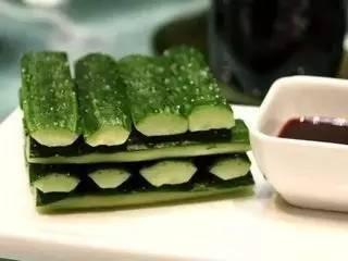 夏天吃瓜配句,瓜果飘香——尽享清凉夏日时光